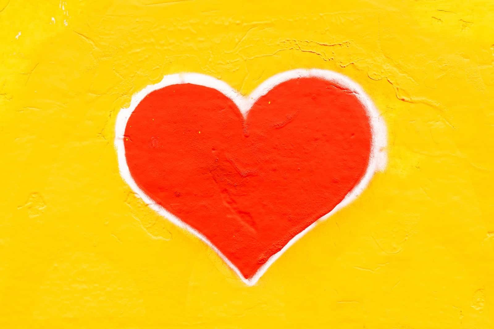décor mural cœur rouge
