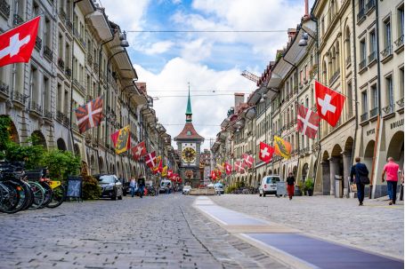 スイス 主権第一